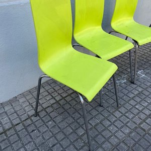 Set de 4 Sillas Niqueladas con Asiento Verde - imagen 4