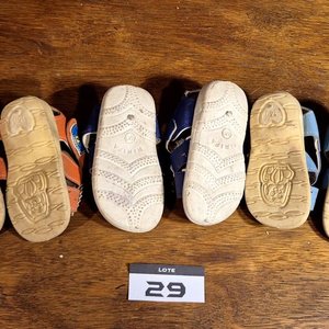 Lote de 7 Sandalias Infantiles: Varios Modelos, Colores y Talles - imagen 2