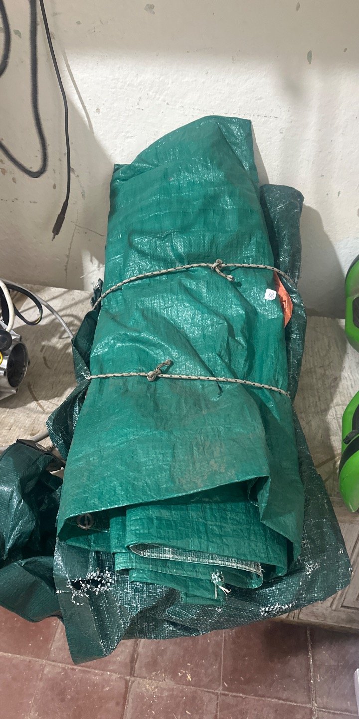 Lonas Verdes Plegadas