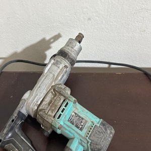 Lote siguiente: Rotomartillo Eléctrico Funcional