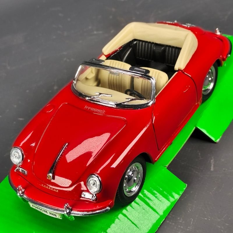 Modelo en escala 1/24 de un Porsche 356 rojo - imagen 7