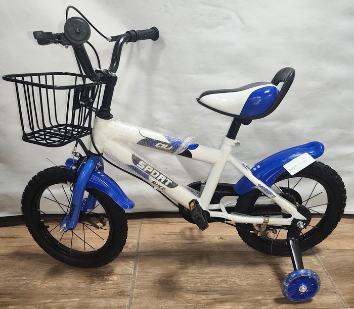 Item 16519 - Image 5