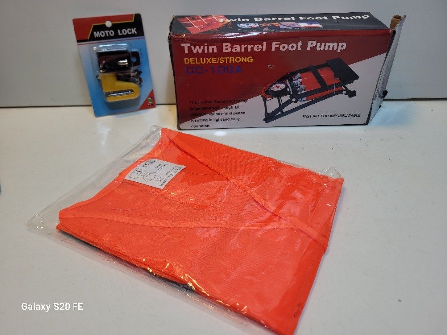 Inflador de Pie Doble Cilindro, Candado para Moto y Chaleco Reflectante