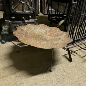 Paellera Antigua de Hierro con Patas y Mango de Madera - imagen 1