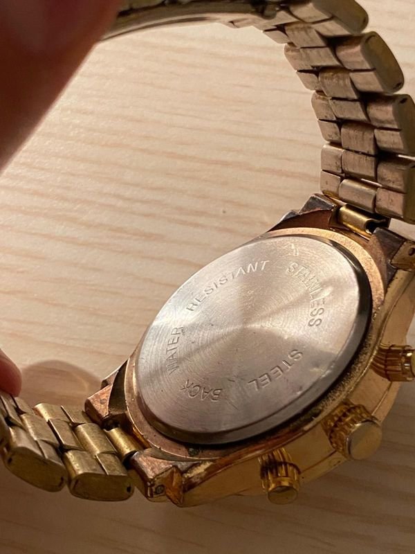Reloj de oro Michael Kors con esfera grande - imagen 3