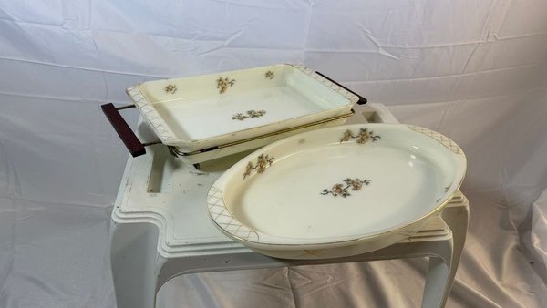 Juego de platos y accesorios de cerámica - imagen 1