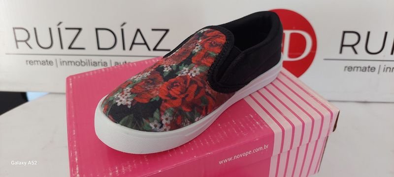 Calzado de mujer talla 28 - imagen 2
