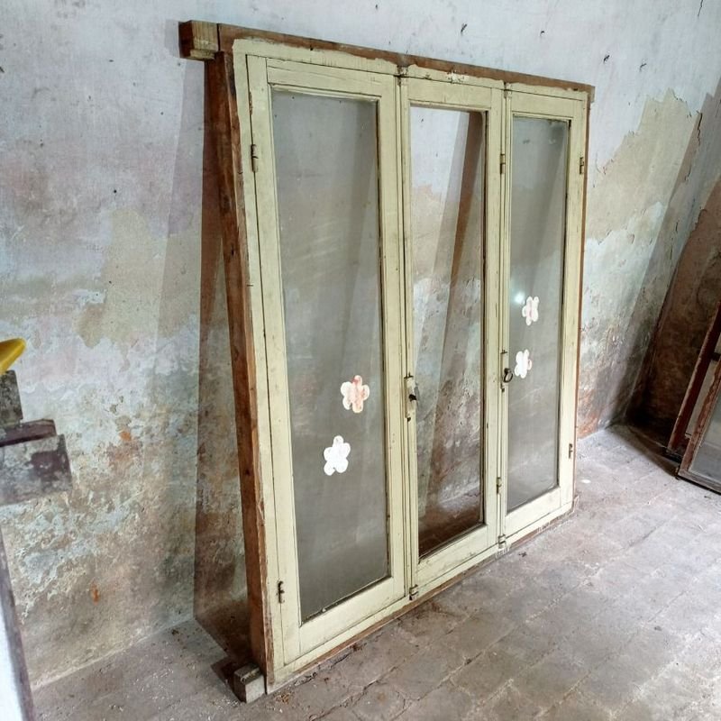 Item 900225 - Image 1