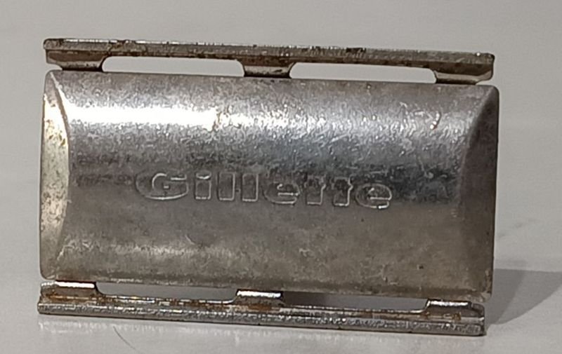 Lote siguiente: Antigua máquina de afeitar manual GILLETTE en EXCEPCIONAL CONDICIÓN
