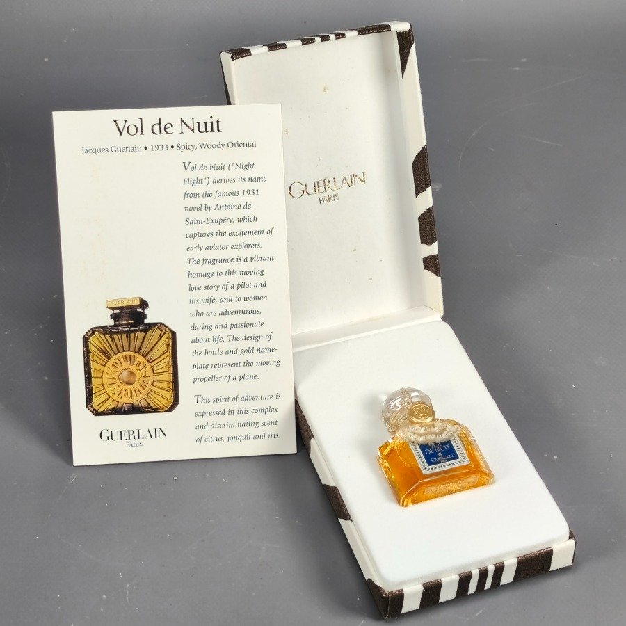 Colección de Perfumes y Accesorios de Lujo - imagen 12