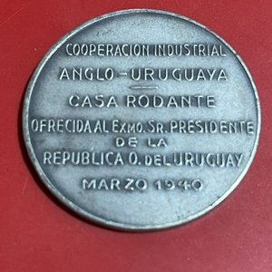 Medalla Cooperación Anglo Uruguaya Marzo 1940 Ministro de Gran Bretaña Esmaltada - imagen 2