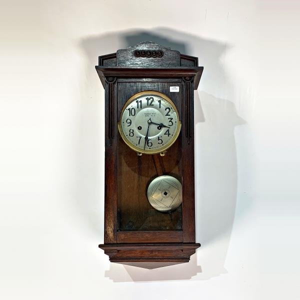Reloj de Pared con Caja de Roble, Péndulo y Llave