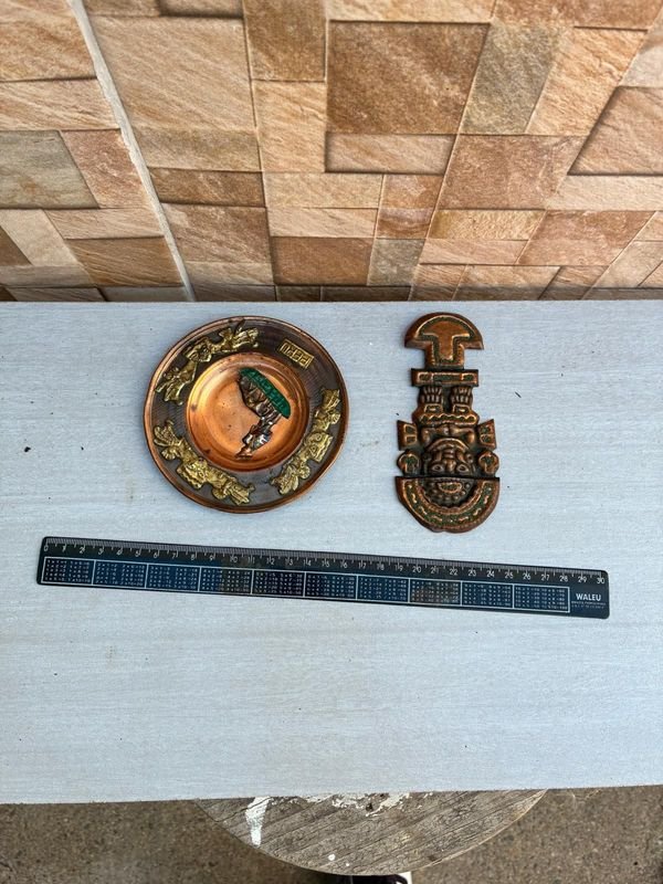 Item 859878 - Image 1