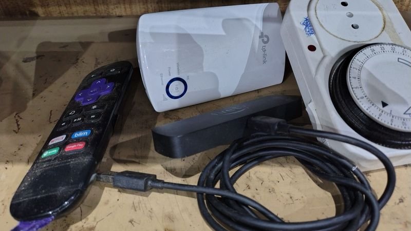 Equipos Electrónicos y Accesorios - imagen 3