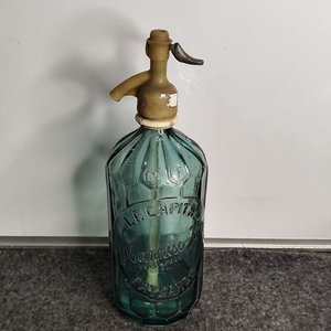 Sifón Antiguo de Vidrio Verde "La Capital" - imagen 1