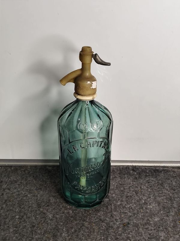 Sifón Antiguo de Vidrio Verde "La Capital"