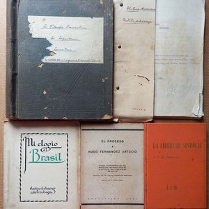 Lote siguiente: Lote de 5 Libros sobre Filosofía, Historia y Temas de Actualidad