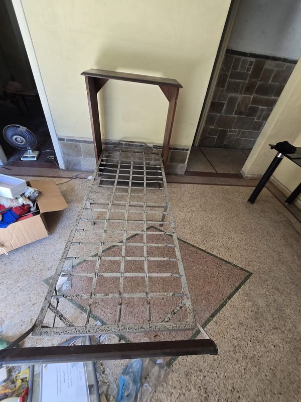 Mueble antiguo y operativo para venta - imagen 2