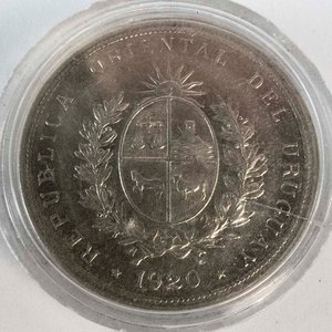 Moneda de Plata Uruguaya 20 Centésimos de 1920 en Cápsula - imagen 2