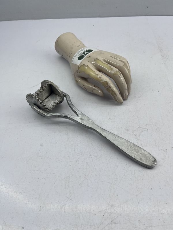 Cortador de Ravioles Manual de Aluminio EGAM