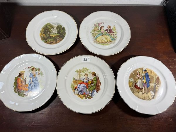 Platos decorativos con pinturas de época - imagen 2