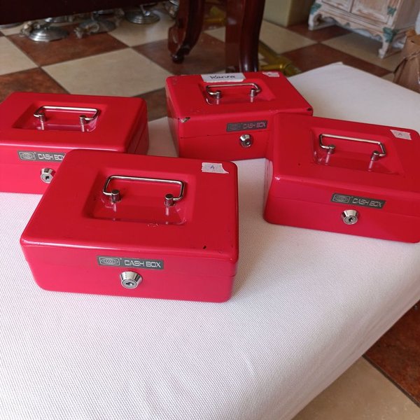 Caja de Dinero con Asa y Cerradura sin Llave - imagen 1