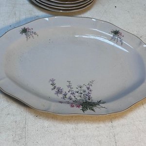 Lote de Platos y Fuentes OLMOS Porcelana Industria Uruguaya - imagen 2
