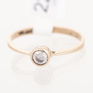 Lote siguiente: Anillo de Oro con Circonia Talla 17 mm