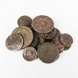 22 Monedas Antiguas de Cobre de Uruguay - Varios Valores y Años - imagen 2