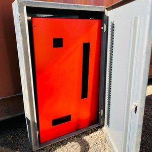 Tablero Eléctrico Metálico GAMET 80x50x15 cm - imagen 2