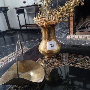 Jarrón y Canasto de Bronce con Adornos Secos - imagen 6