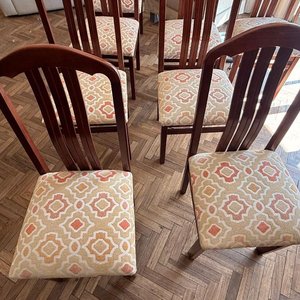 Juego de 8 Sillas Tapizadas de Madera Estilo Clásico - imagen 8