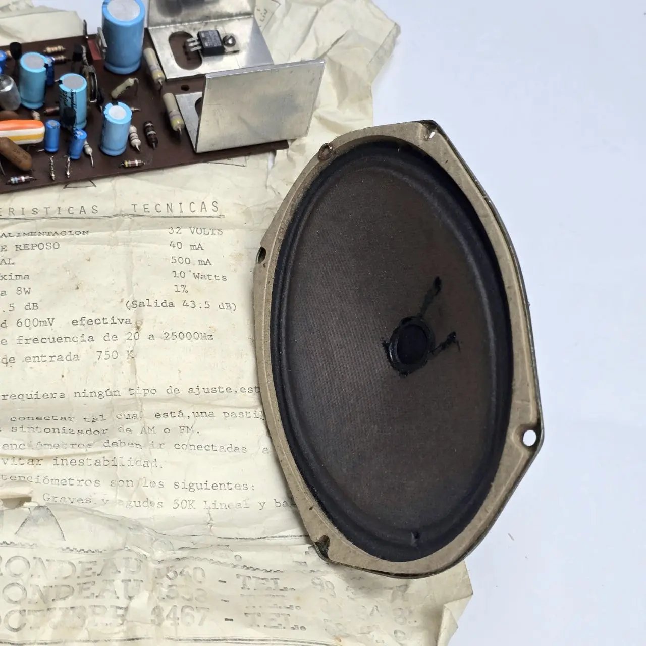 Item lote-41-amplificador-y-parlante - Image 2