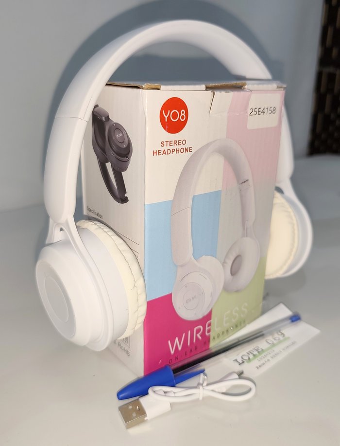 Lote siguiente: Auriculares recargables BT plegables