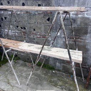 Caballetes Metálicos de Obra con Tablones de Madera - imagen 4