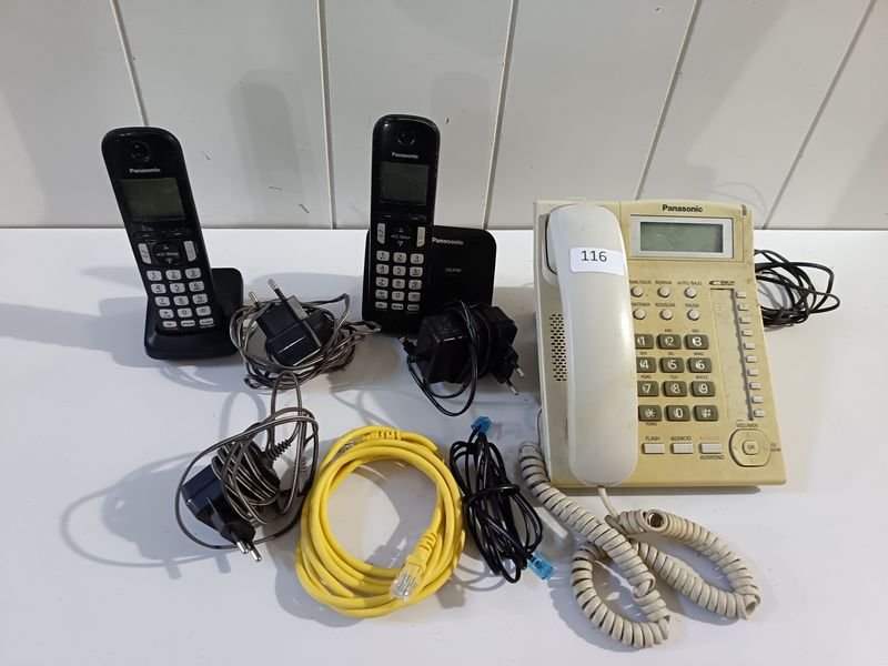 Lote de Teléfonos Panasonic Inalámbricos y de Cable
