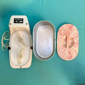 1950´´s . Batidora de helados con caja original y manual de uso. Marca sumbean. No la probamos. 29.5 cm x 13 cm x 8.5 cm. - imagen 7