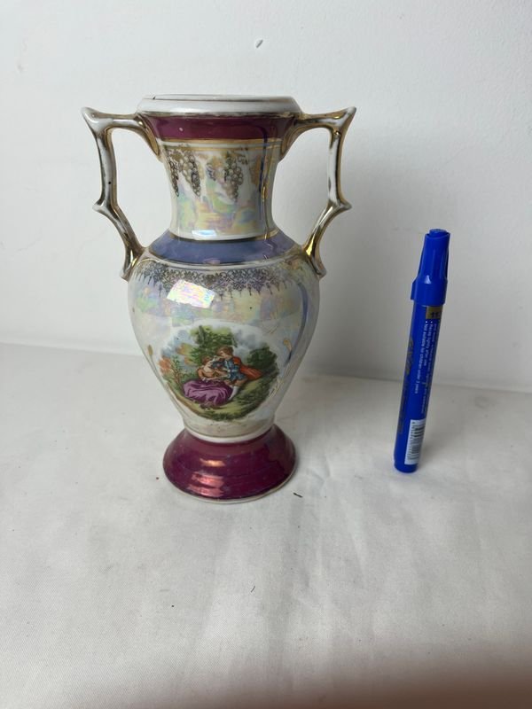 Vaso antiguo decorativo con flores - imagen 6