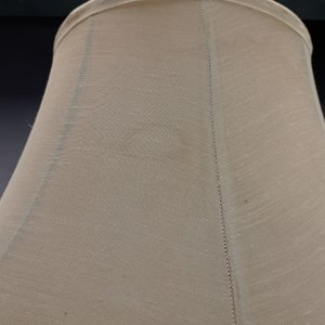 Lámpara de Mesa Vidrio Repujado y Base Madera - Funciona - imagen 6