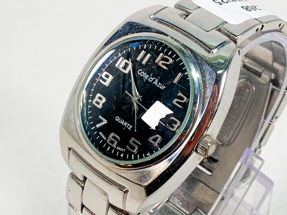 Reloj de pulsera para caballero con malla metálica y esfera negra - imagen 2