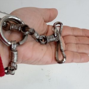 Sistema de esposas antiguas para una mano, transporte de prisioneros, metal plateado, 34cm - imagen 3
