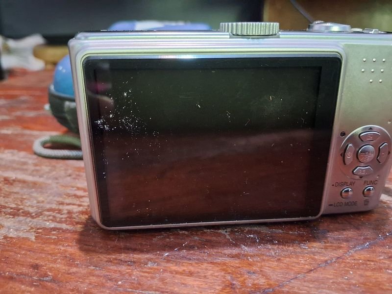 Item 869889 - Image 0