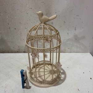 Lote siguiente: Jaula Decorativa para Pájaros con Flores