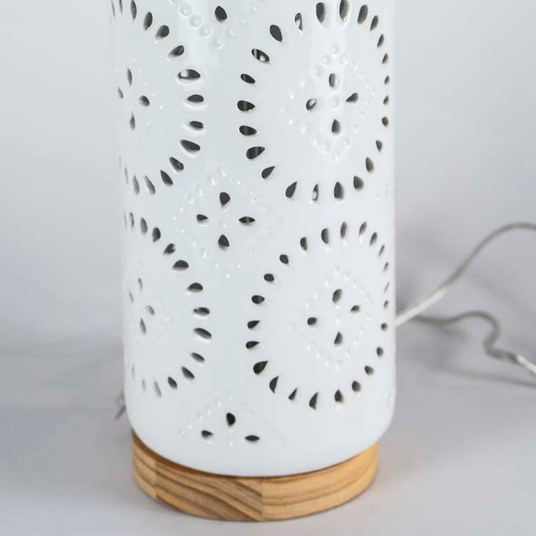 Lámpara de mesa de cerámica y madera con pantalla - imagen 2
