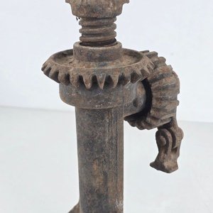 Gato Mecánico Antiguo para Vehículos - imagen 5