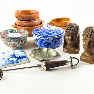 Lote de Busto de Madera, Cazuelas de Cerámica y Compotera Estilo Cantón - imagen 3