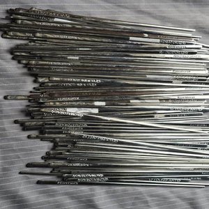 Lote siguiente: Set de Cubiertos Metálicos para Sushi