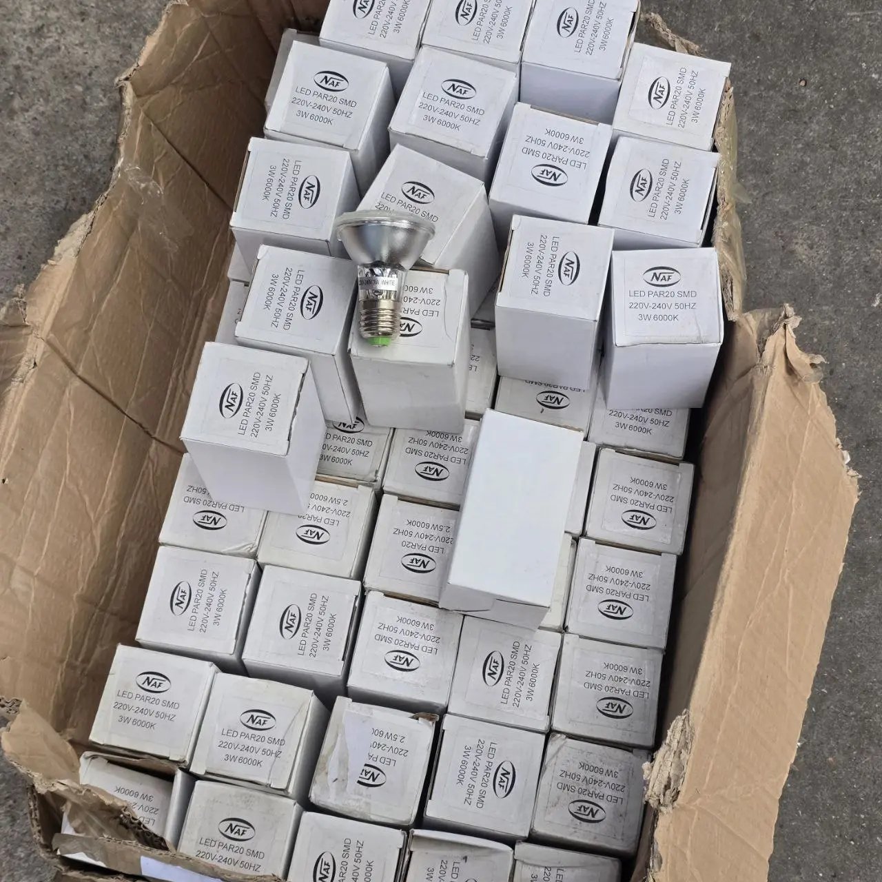 Lámparas LED PAR20 SMD en caja - imagen 2