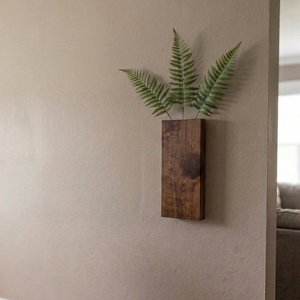 Maceta de Pared de Madera de Pino con Planta Artificial Decorativa - imagen 2