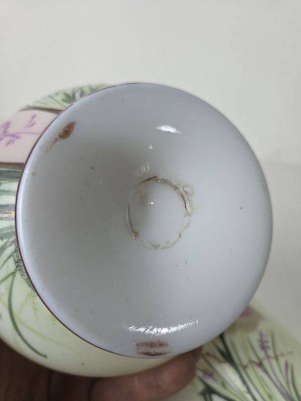 Conjunto de jarra de noche y vaso a juego de vidrio opalina decorado a mano - imagen 6